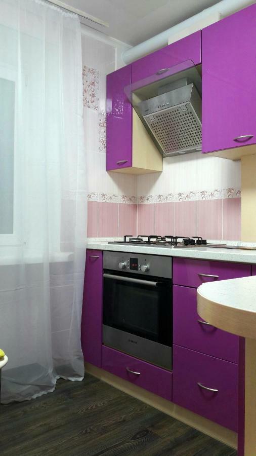 Затишок У Самому Центрі Дніпра Apartment Dnipro Bagian luar foto